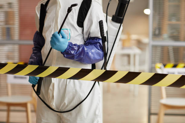 Professional Biohazard technician working in Oyens, IA